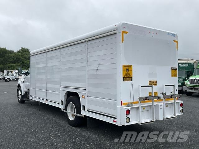 Ford F-750 Vozidlá pre prepravu nápojov