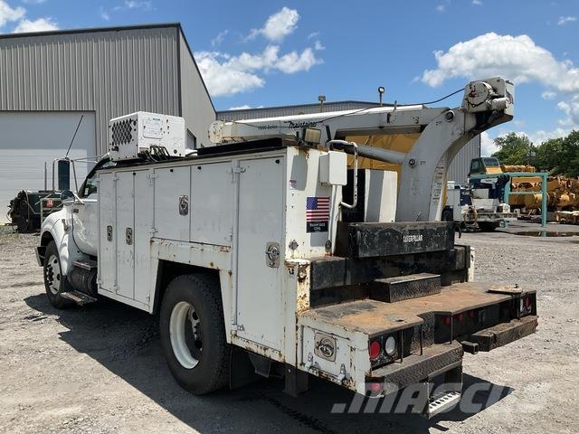 Ford F-750 Nakladacia/sklápacia bočnica