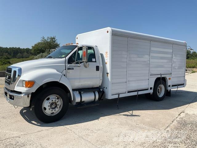 Ford F-750 Vozidlá pre prepravu nápojov