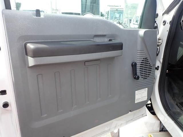 Ford F-750 Vozidlá pre prepravu nápojov
