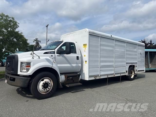Ford F-750 Vozidlá pre prepravu nápojov