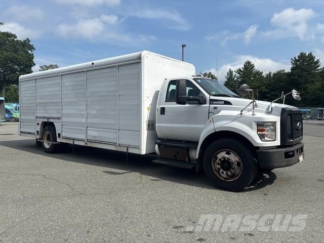 Ford F-750 Vozidlá pre prepravu nápojov