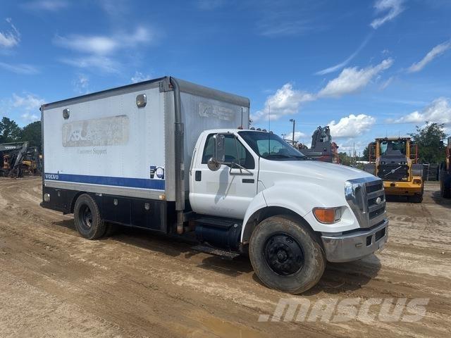 Ford F-750 Cisternové nákladné vozidlá