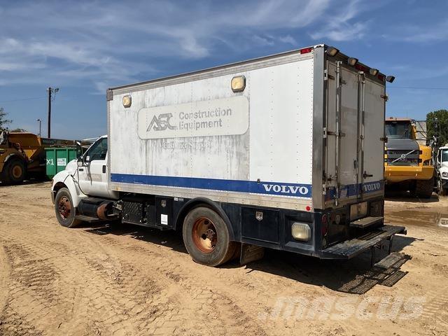 Ford F-750 Cisternové nákladné vozidlá