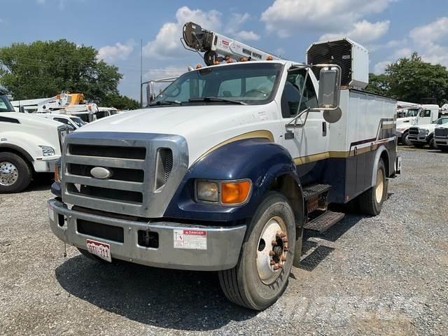 Ford F-750 Komunálne / Multi-úžitkové vozidlá