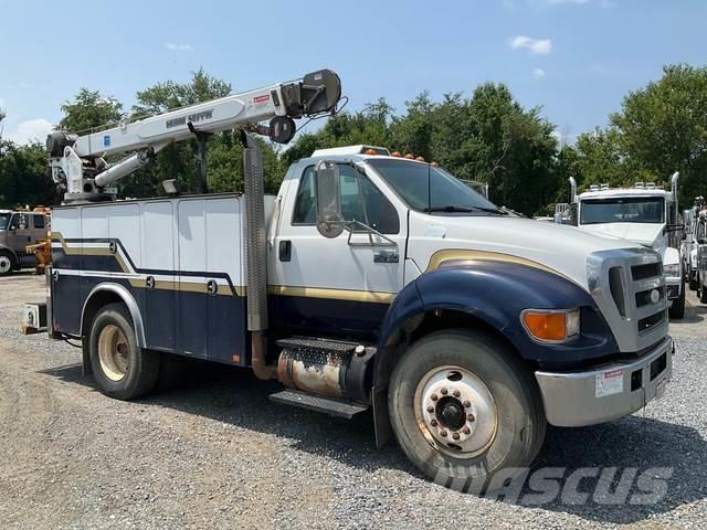 Ford F-750 Komunálne / Multi-úžitkové vozidlá