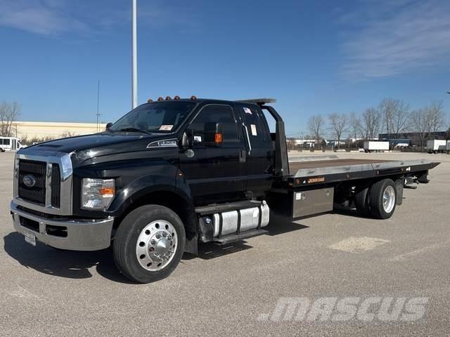 Ford F-750 Vyslobodzovacie vozidlá