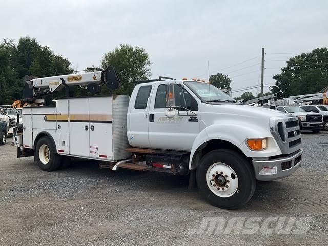Ford F-750 Komunálne / Multi-úžitkové vozidlá