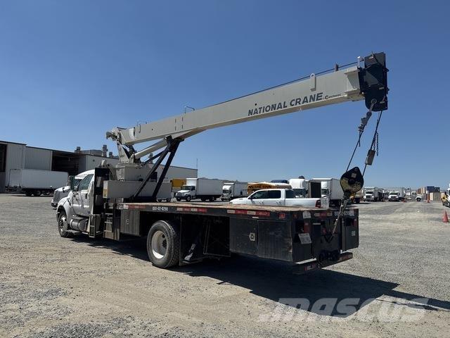 Ford F-750 Ďalšie nákladné vozidlá