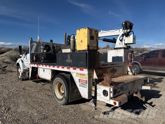 Ford F-750 Komunálne / Multi-úžitkové vozidlá