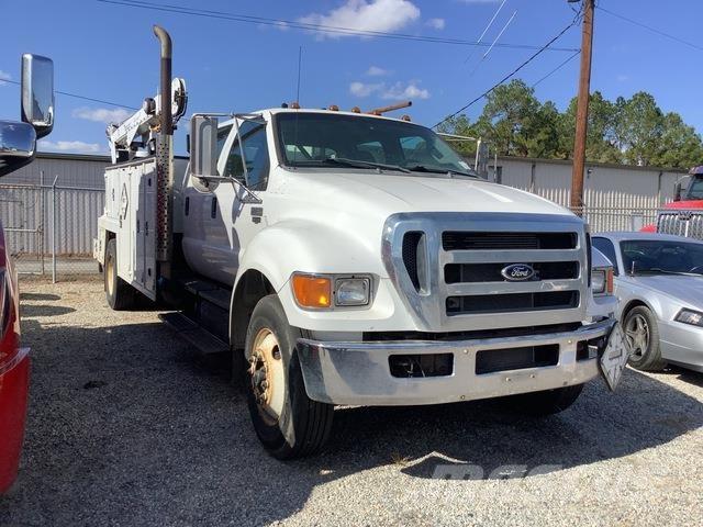 Ford F-750 Komunálne / Multi-úžitkové vozidlá