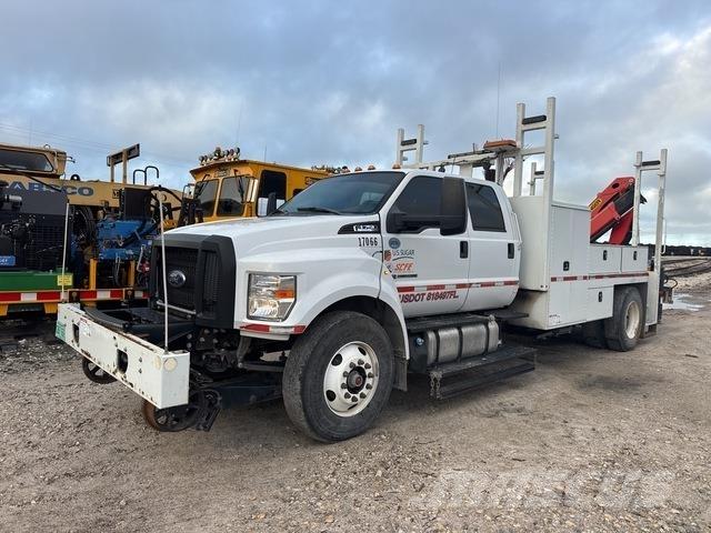 Ford F-750 XL Ďalšie nákladné vozidlá