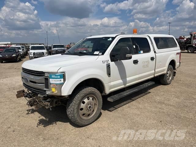 Ford F250 Iné