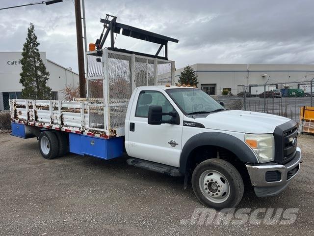 Ford F450 Komunálne / Multi-úžitkové vozidlá