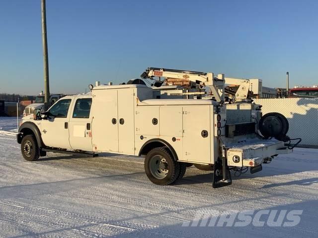 Ford F550 Komunálne / Multi-úžitkové vozidlá