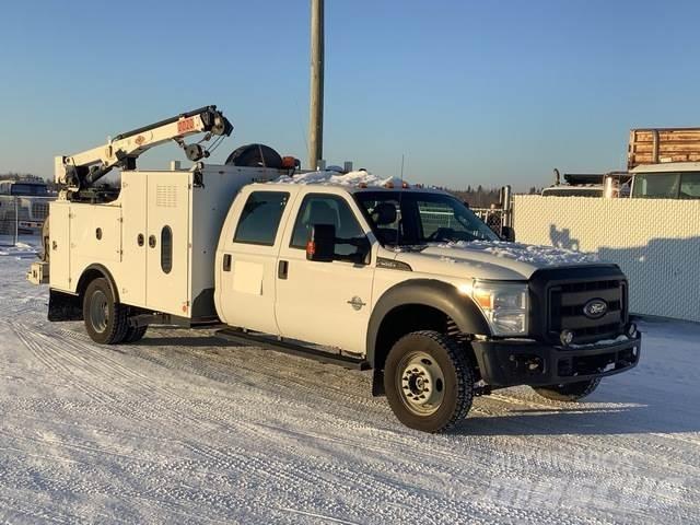 Ford F550 Komunálne / Multi-úžitkové vozidlá