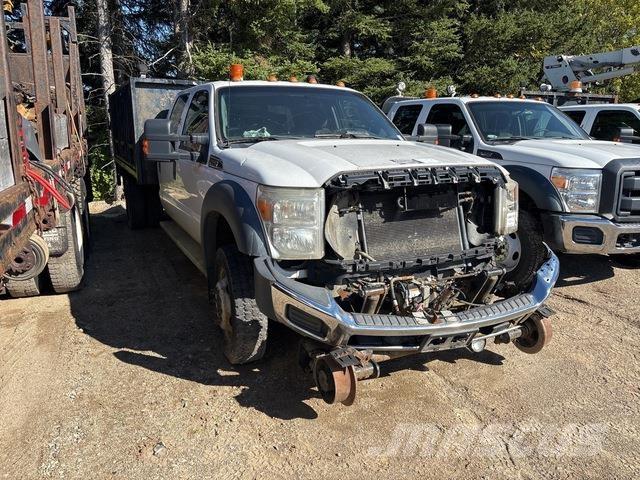 Ford F550 Nakladacia/sklápacia bočnica