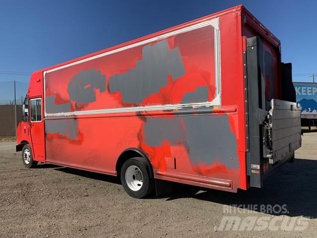 Ford F59 Skriňová nadstavba
