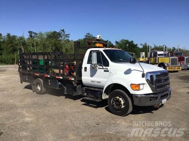 Ford F650 Plošinové nákladné automobily/nákladné automobily so sklápacími bočnicami