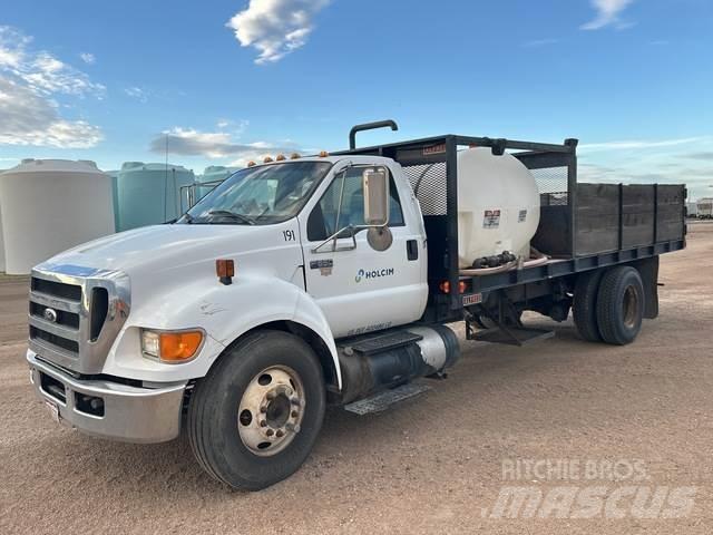 Ford F650 Cisterny na vodu