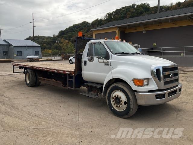 Ford F650 Plošinové nákladné automobily/nákladné automobily so sklápacími bočnicami