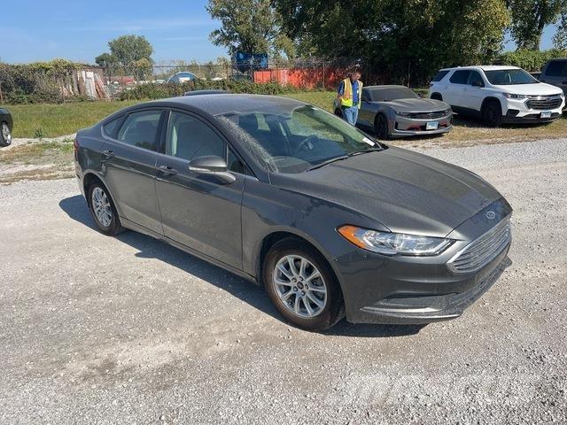 Ford Fusion Automobily