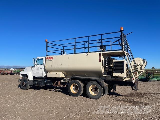 Ford L9000 Ďalšie poľnohospodárske stroje