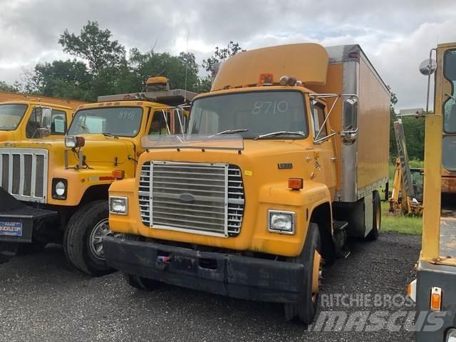 Ford LN8000 Skriňová nadstavba