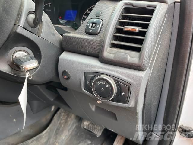 Ford Ranger Nakladacia/sklápacia bočnica