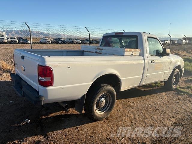 Ford Ranger XL Nakladacia/sklápacia bočnica