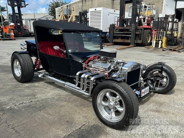 Ford T Bucket Automobily