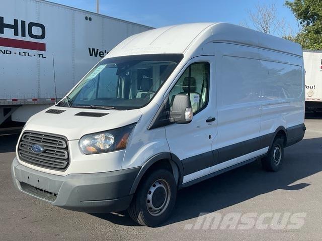 Ford Transit Skriňová nadstavba