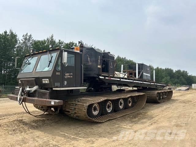  Foremost TF900 Úžitkové vozne