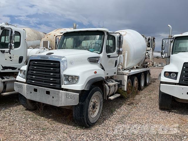 Freightliner  Ďalšie nákladné vozidlá