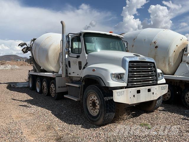 Freightliner  Ďalšie nákladné vozidlá