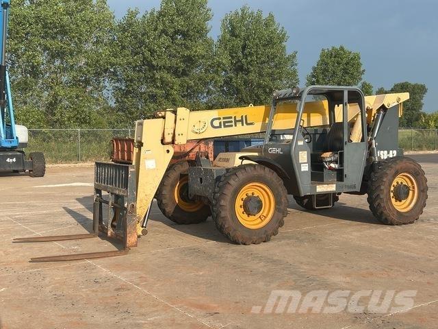 Gehl RS8-42 Teleskopické manipulátory