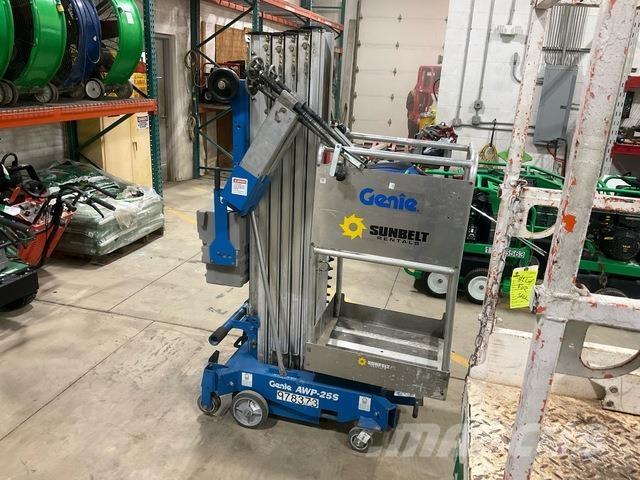 Genie AWP-25S Vertikálne stĺpové výťahy