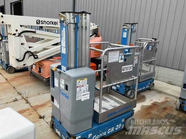 Genie GR-20 Vertikálne stĺpové výťahy