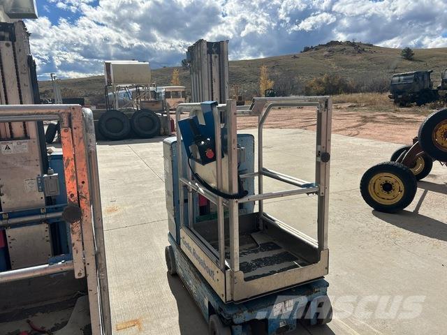 Genie GR-20 Vertikálne stĺpové výťahy