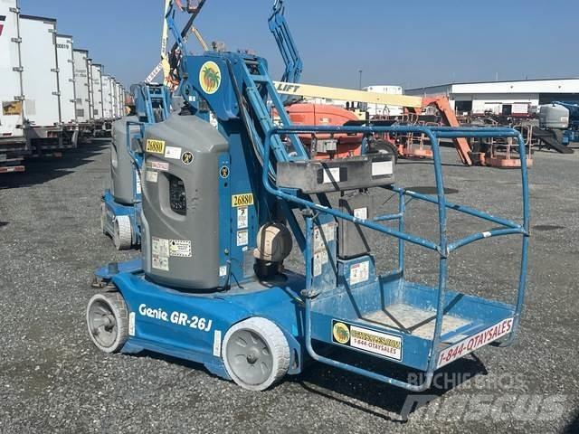 Genie GR-26J Vertikálne stĺpové výťahy