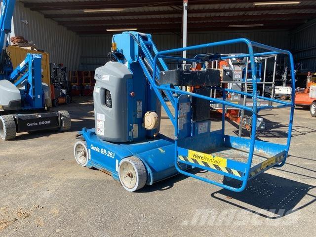 Genie GR-26J Vertikálne stĺpové výťahy