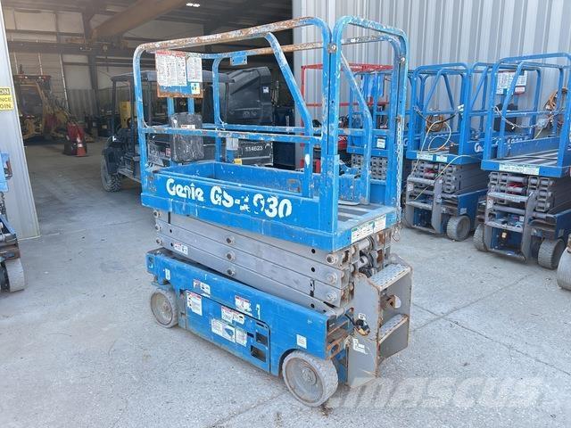 Genie GS-1930 Nožnicové zdvíhacie plošiny