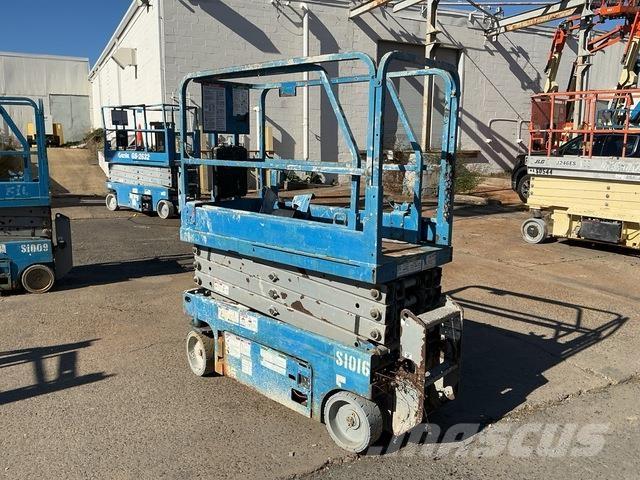 Genie GS-1930 Nožnicové zdvíhacie plošiny