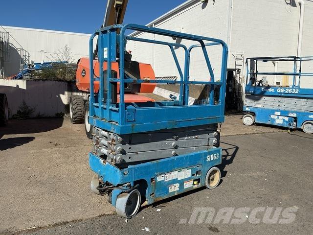 Genie GS-1930 Nožnicové zdvíhacie plošiny