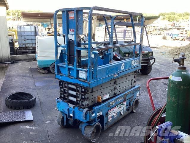 Genie GS-1930 Nožnicové zdvíhacie plošiny