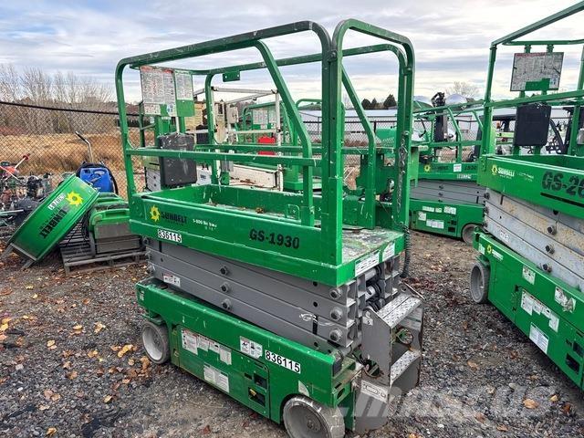 Genie GS-1930 Nožnicové zdvíhacie plošiny