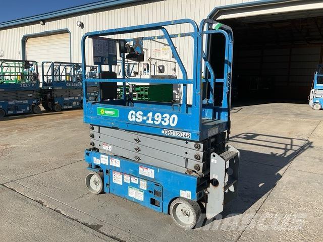 Genie GS-1930 Nožnicové zdvíhacie plošiny