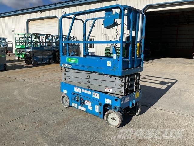 Genie GS-1930 Nožnicové zdvíhacie plošiny