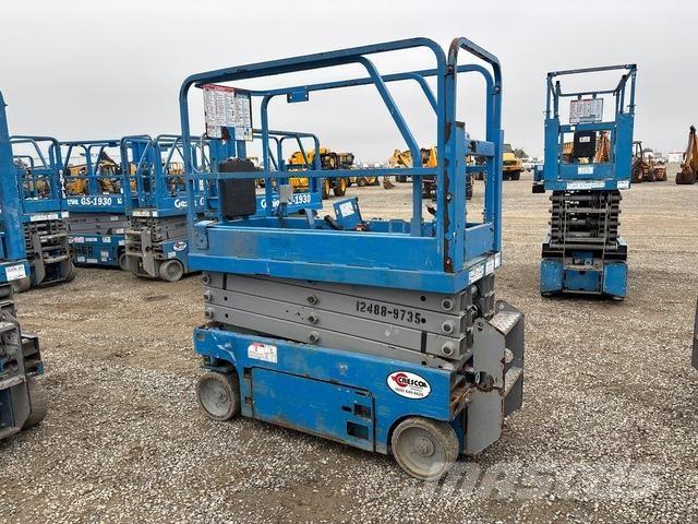 Genie GS-1930 Nožnicové zdvíhacie plošiny