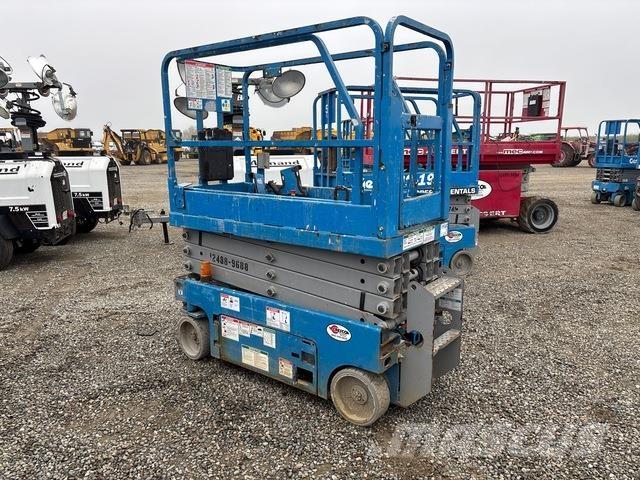 Genie GS-1930 Nožnicové zdvíhacie plošiny